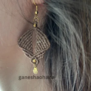 Macramé Shell Earrings